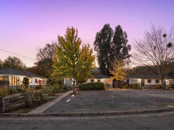 881 Lorna Drive - Photo 1