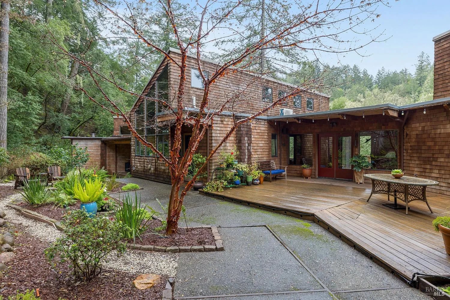 6764 Giovanetti Road - Photo 1