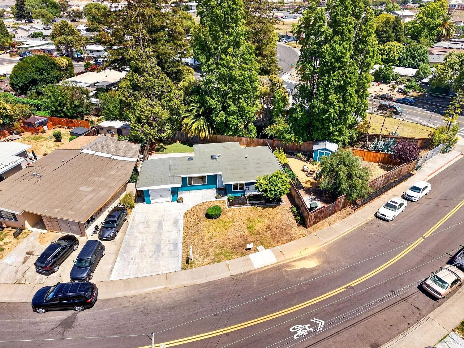 155 Los Altos Place - Photo 1