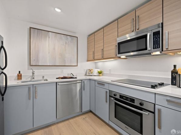 555 4th St Unit 104 - Photo 1