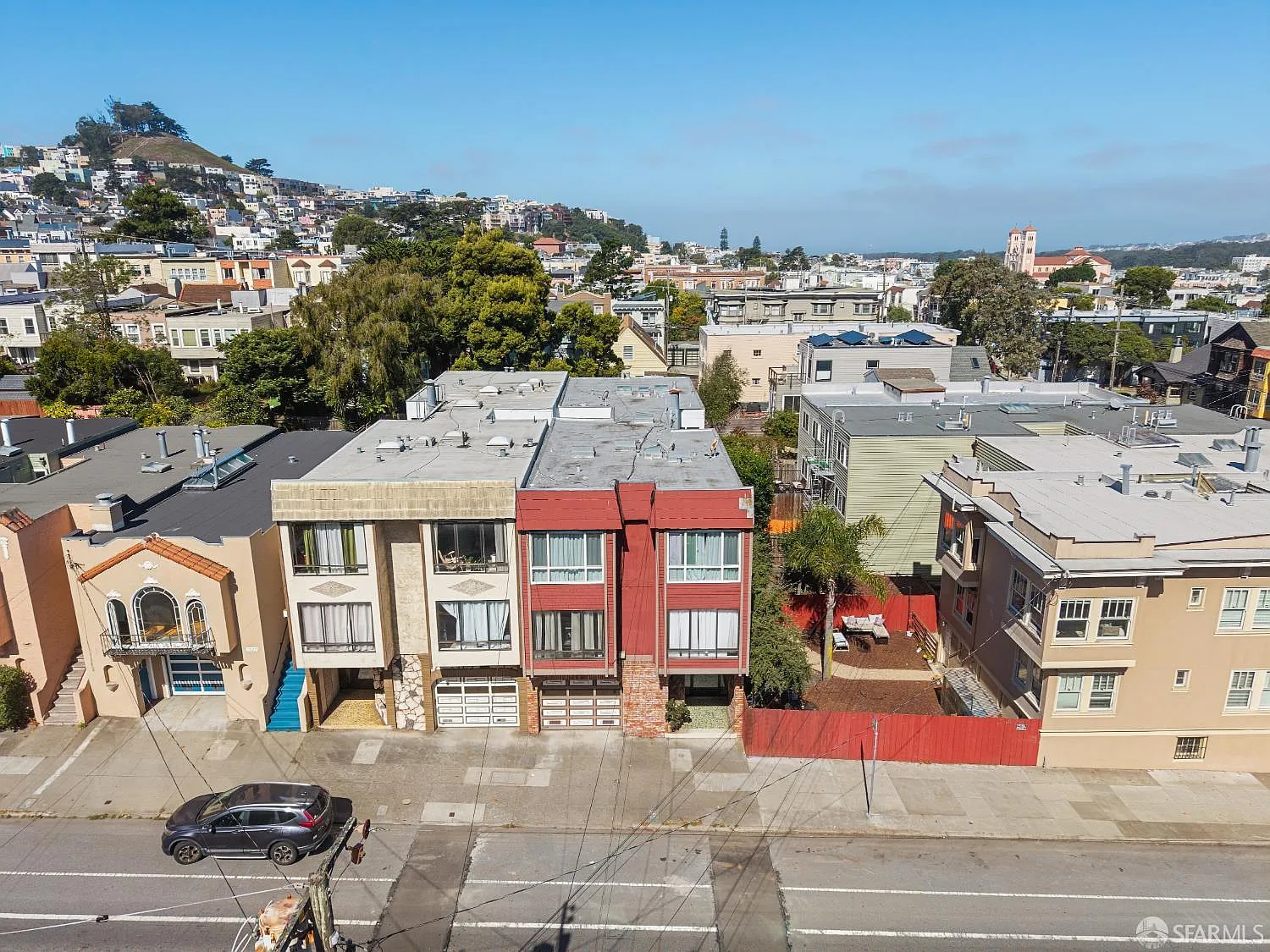 1517 7th Ave - Photo 1