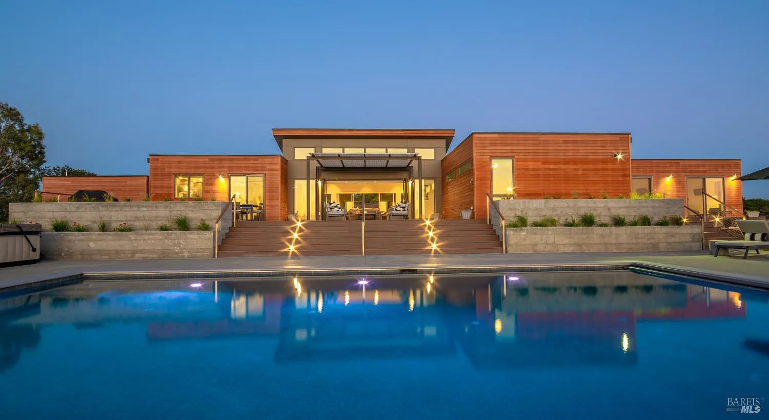 519 Horse Barn Road - Photo 1