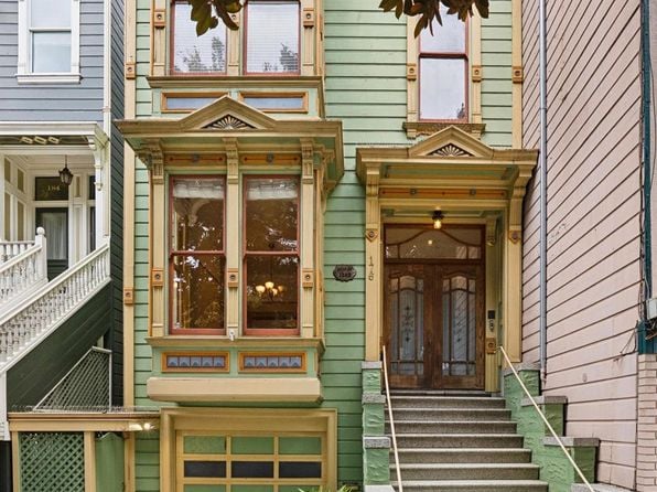 176 Castro St - Photo 1