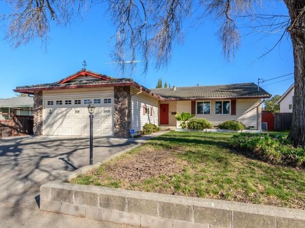 2430 Yajome Street - Photo 1