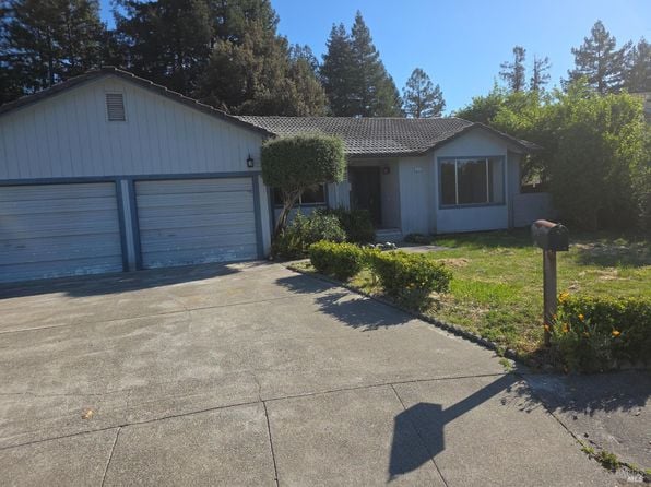 6375 SE San Benito Way - Photo 1