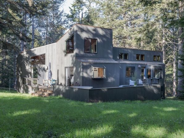 880 River Beach Road - Photo 1