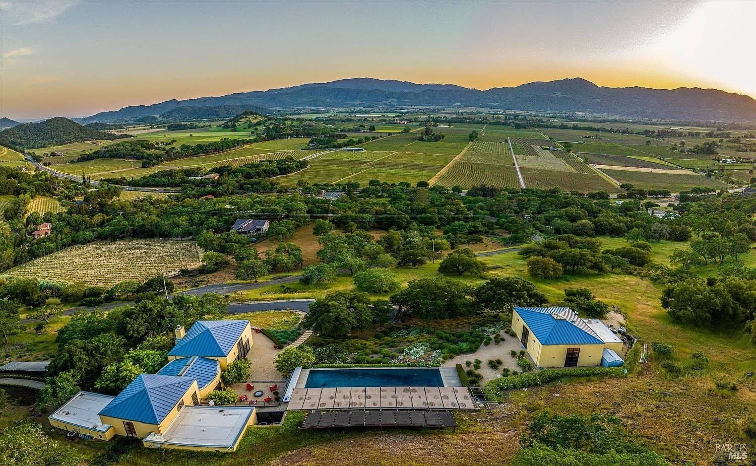 7816 Silverado Trail - Photo 1