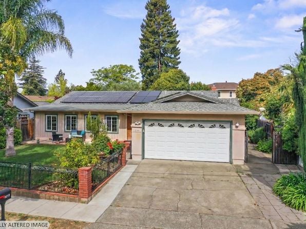 1390 Salvador Avenue - Photo 1