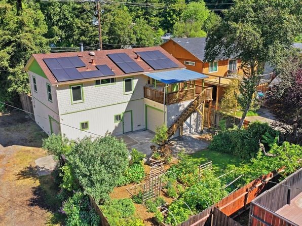 10621 River Road - Photo 1