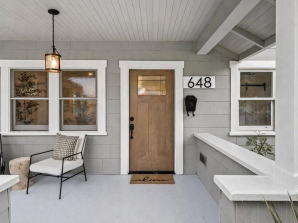 648 Pine Street - Photo 1