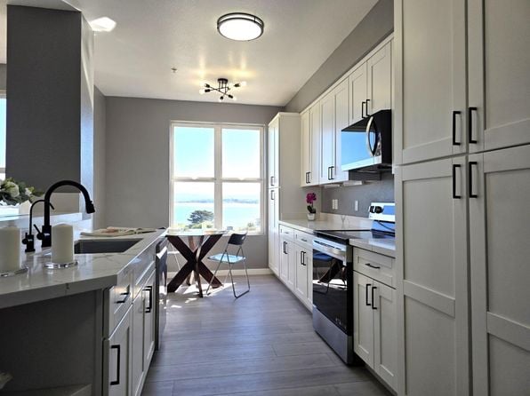 101 Crescent Way APT 2112 - Photo 1