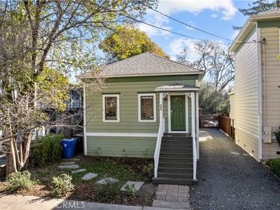 534 Coombs St - Photo 1