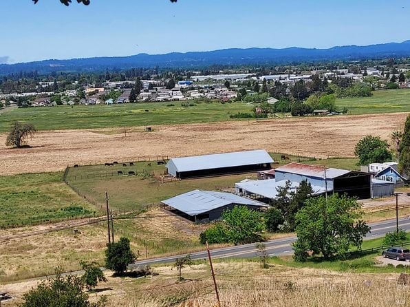 3825 - 3823 Petaluma Hill Road - Photo 1