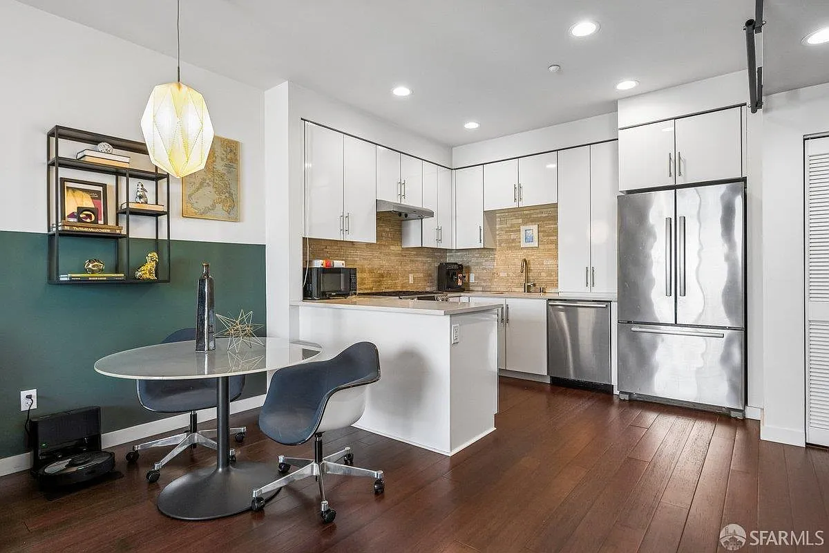50 Jerrold Ave Unit 306 - Photo 1