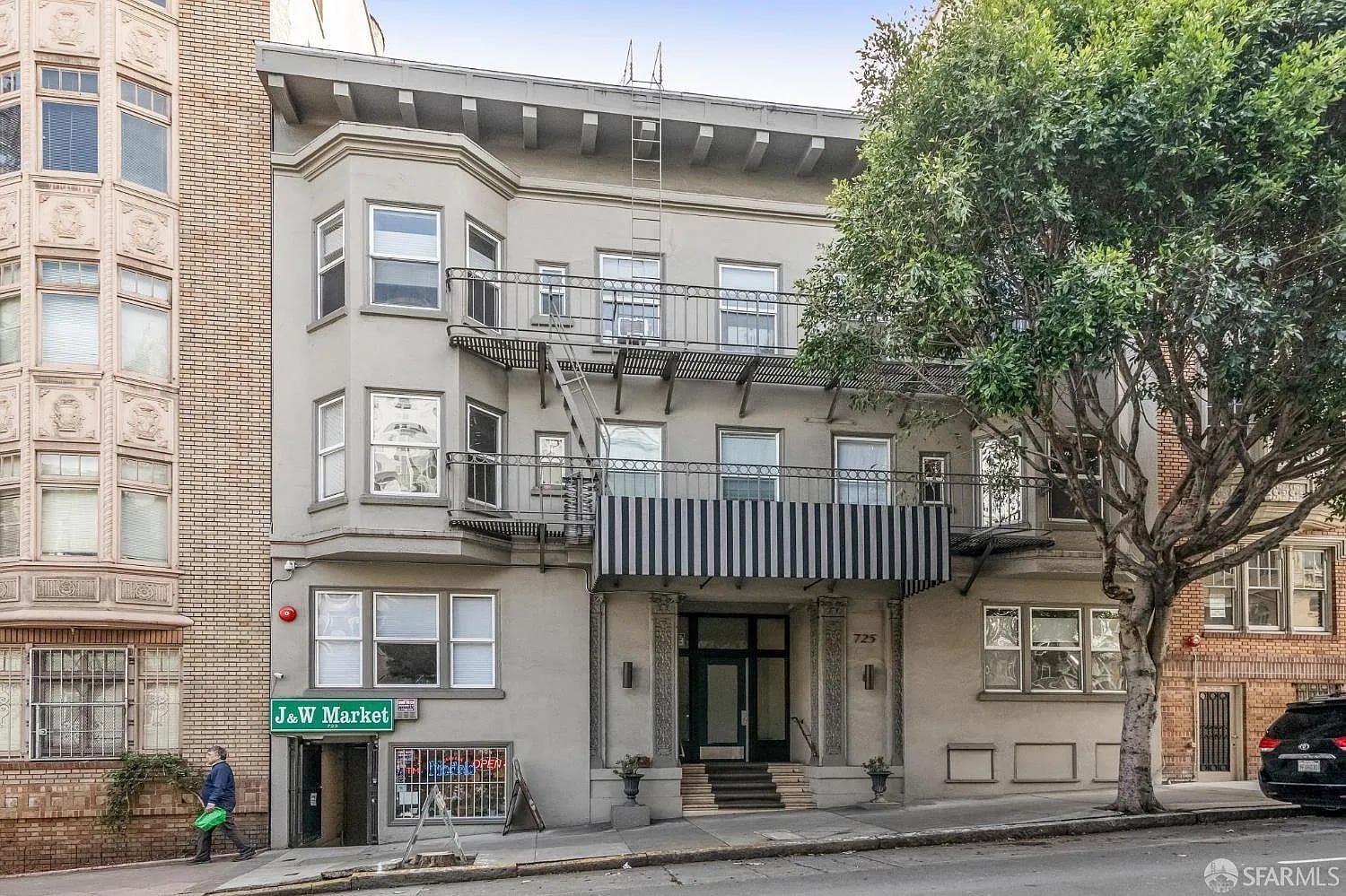 725 Pine Street #208 - Photo 1
