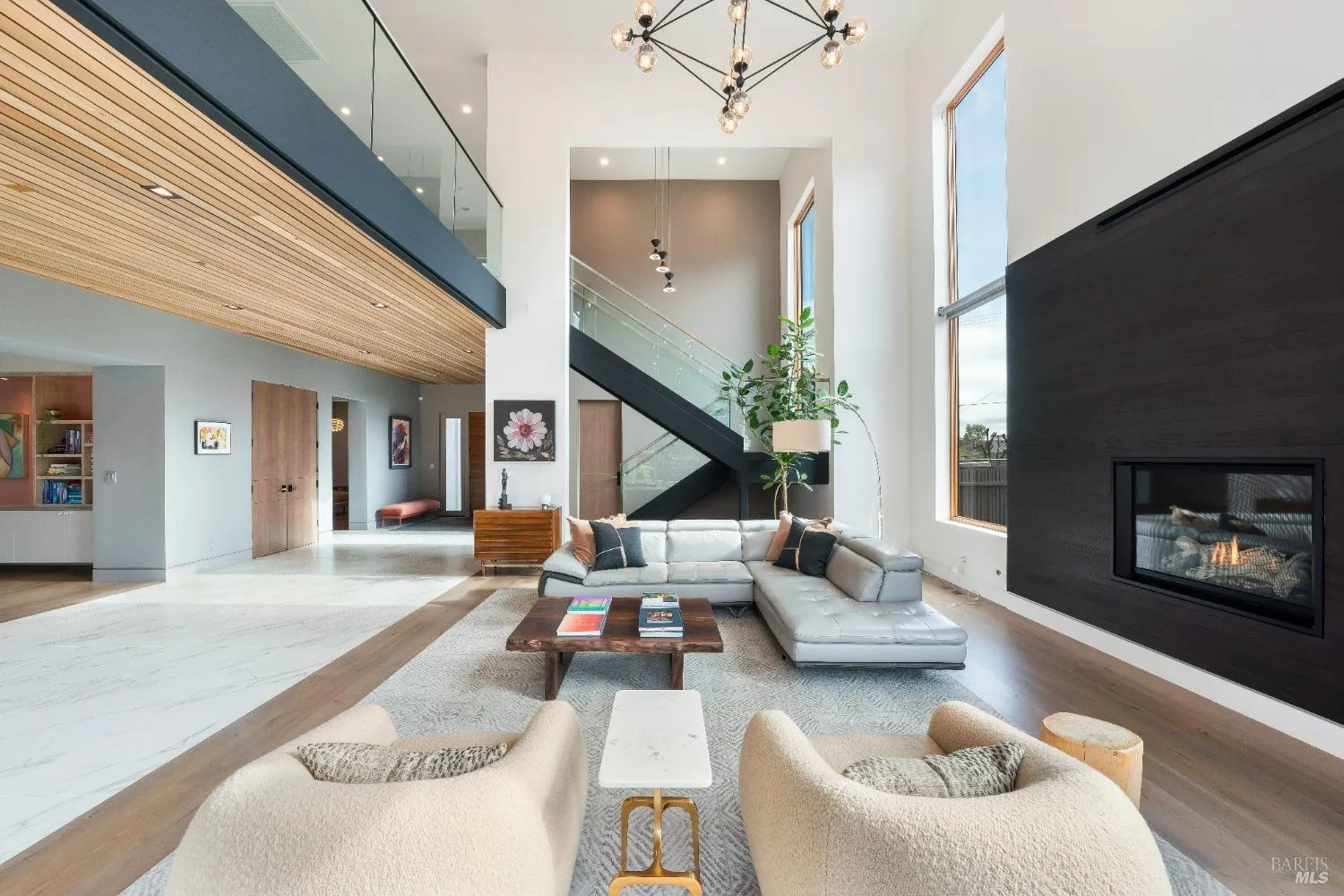 991 Grove Street - Photo 1