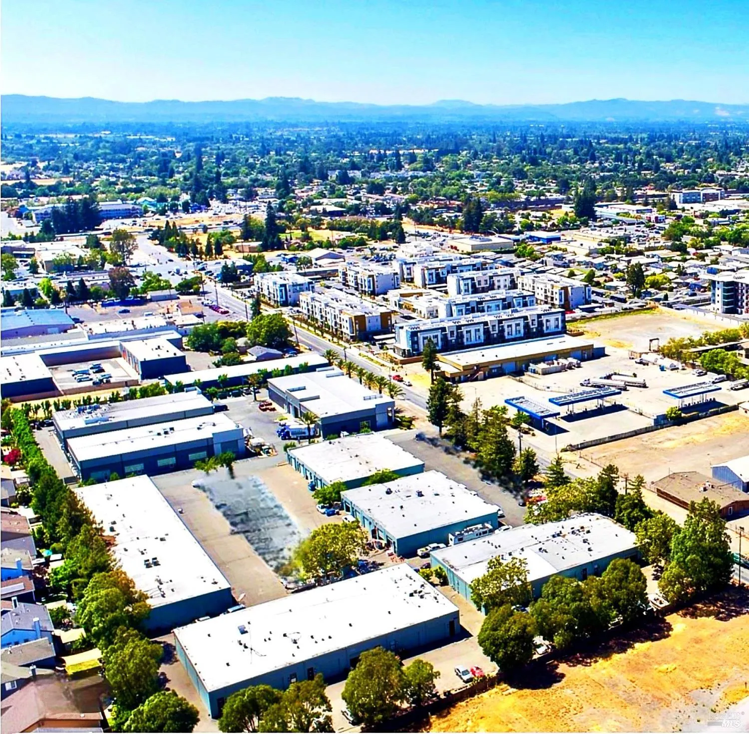 468 Yolanda Avenue - Photo 1