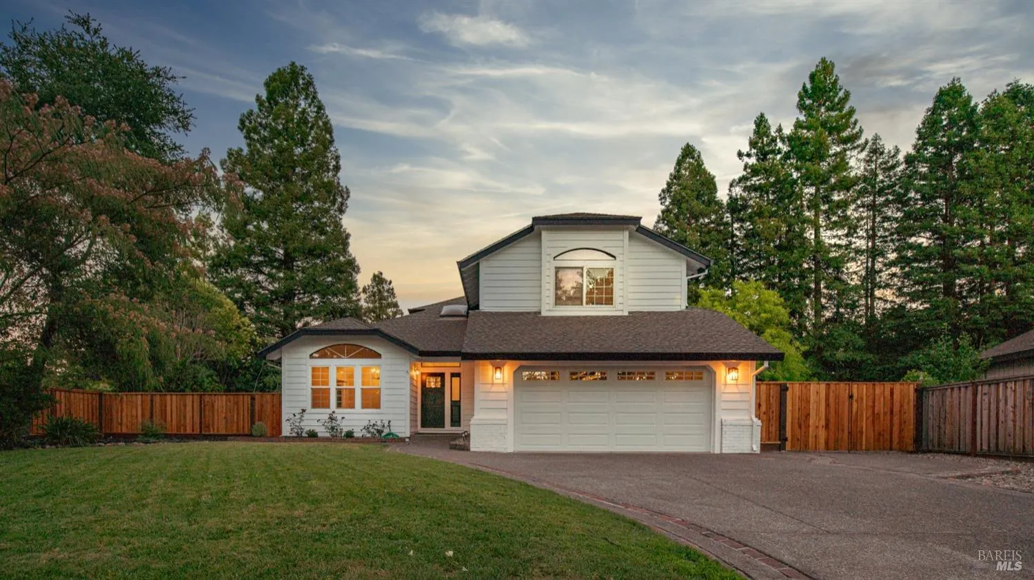 9663 Lakewood Drive - Photo 1