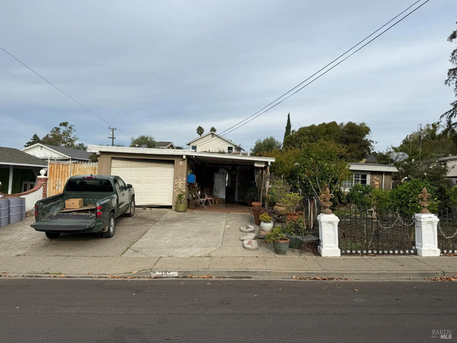 14 Joan Drive - Photo 1