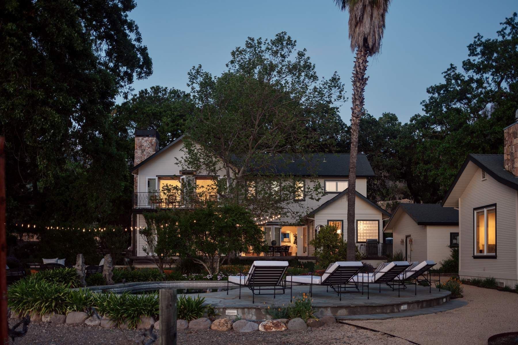 Santa Rosa's exclusive neighborhoods and surrounding landscape