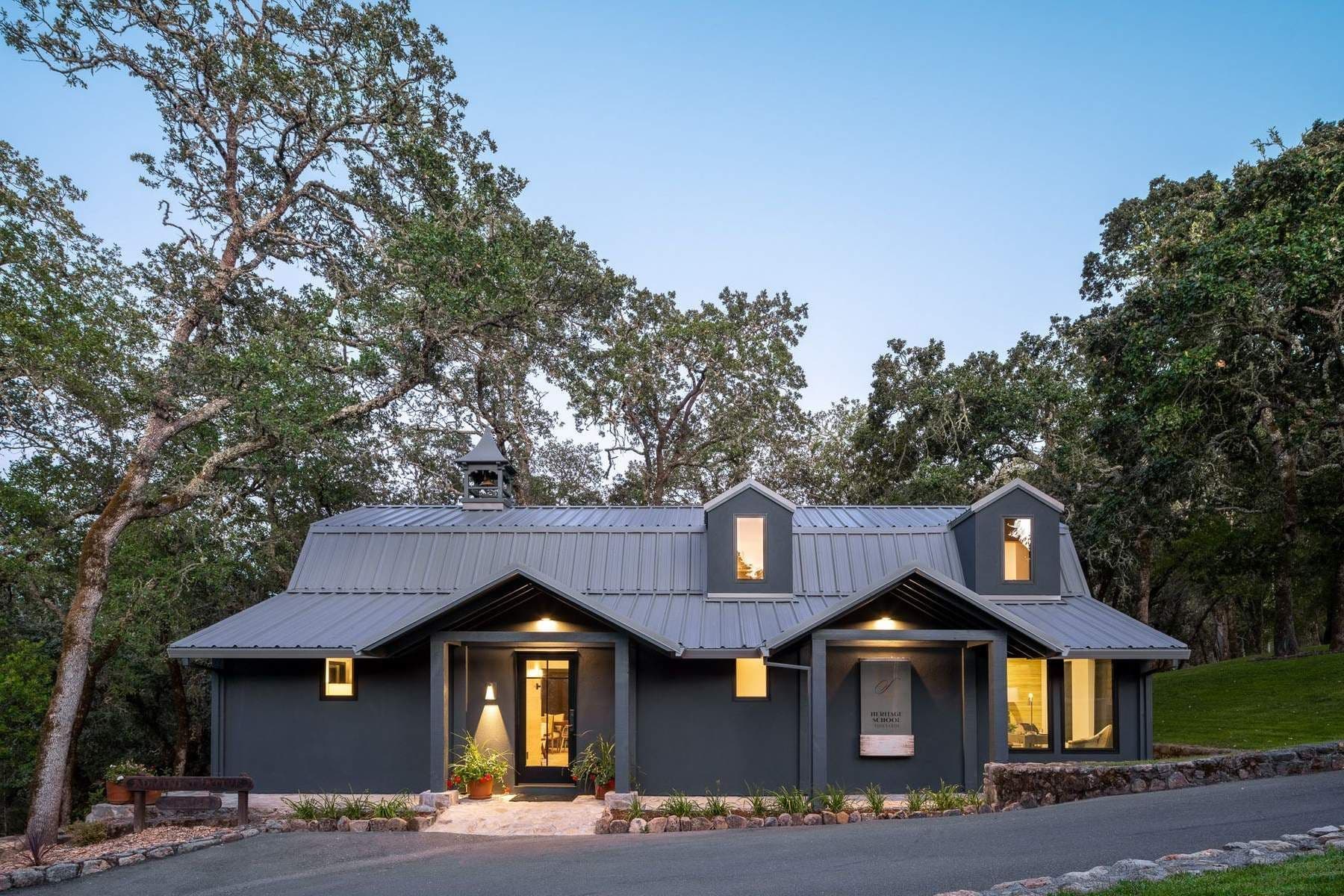 Kenwood vineyards with mountain views