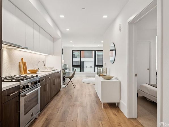 1288 Howard St #308 - Photo 1