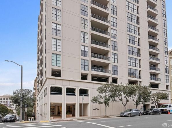 2040 Franklin St APT 605 - Photo 1