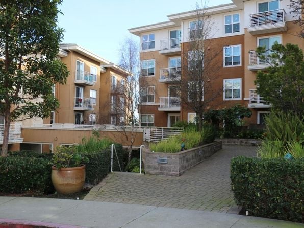 401 Crescent Ct APT 4203 - Photo 1