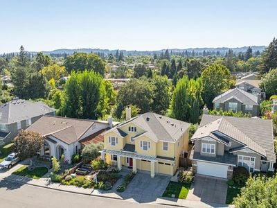 127 Old Vine Way - Photo 1