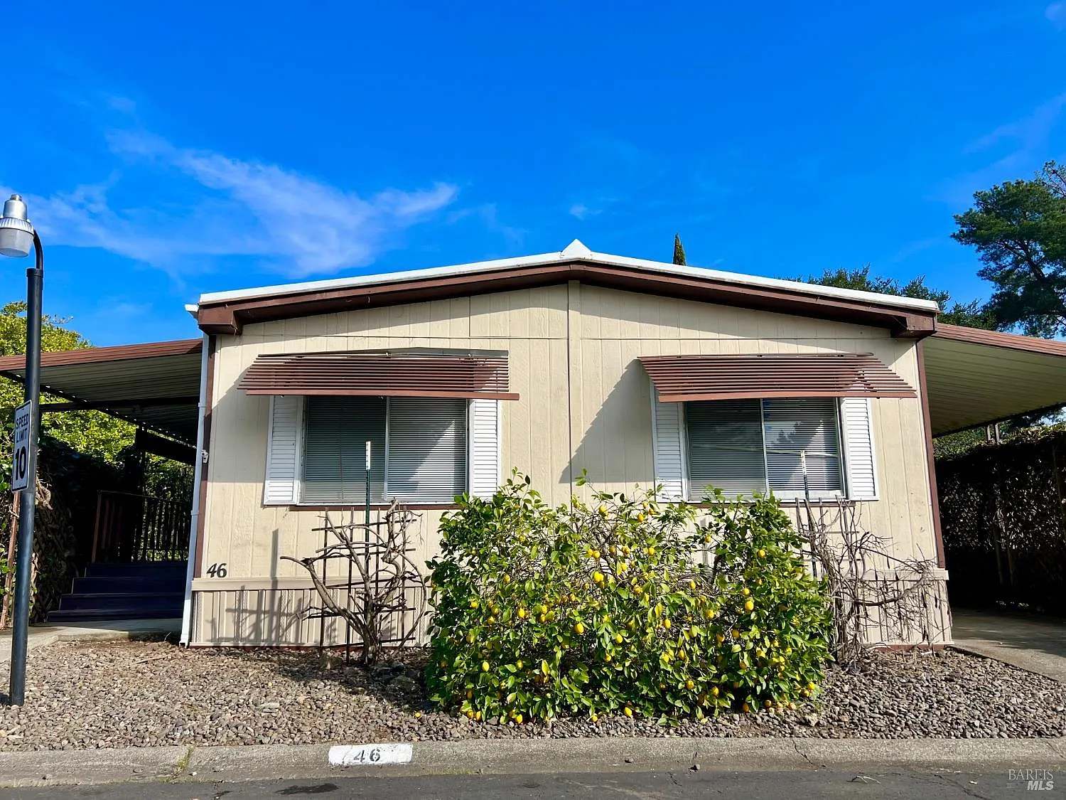 46 International Boulevard - Photo 1