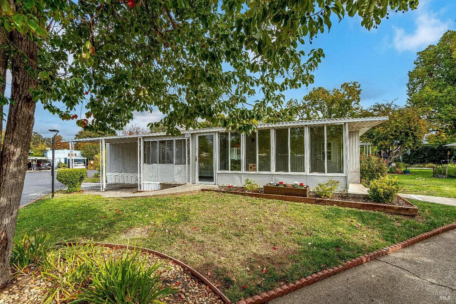 273 Manuella Lane - Photo 1