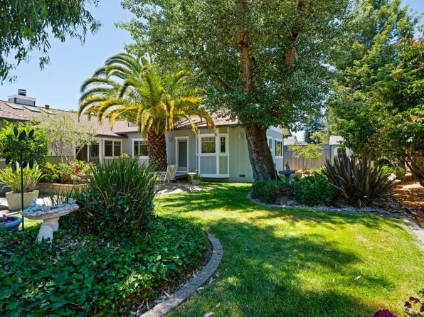 914 Santa Dorotea Circle - Photo 1