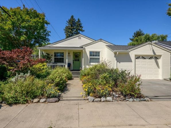 2001 Marin Street - Photo 1