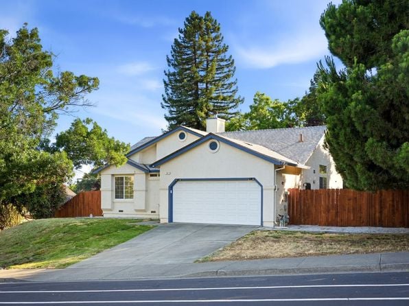 121 Gisela Drive - Photo 1