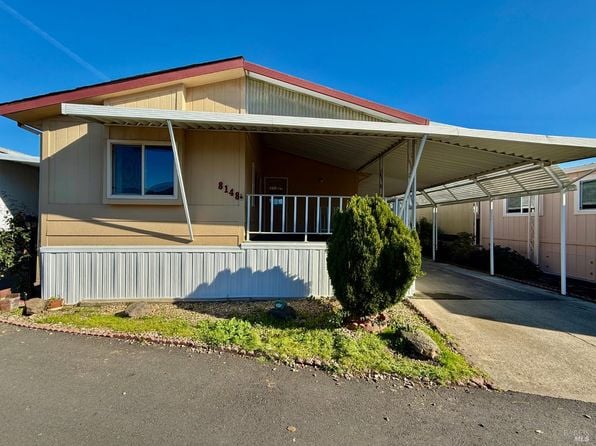 8148 D Street - Photo 1