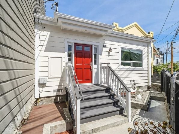 73 Leese St - Photo 1