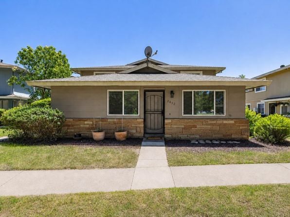 2432 Plata Court - Photo 1