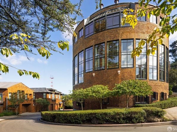 111 Edgehill Way - Photo 1