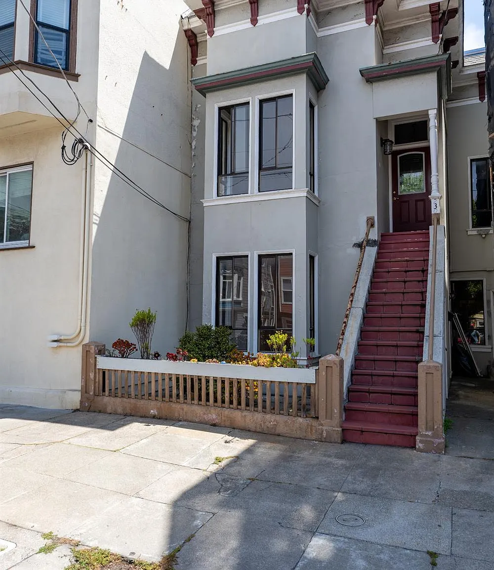 228-230 4th Ave - Photo 1