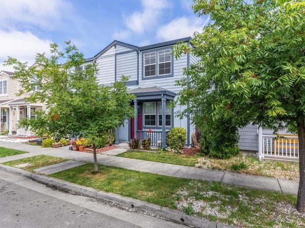 2556 N Village Drive - Photo 1