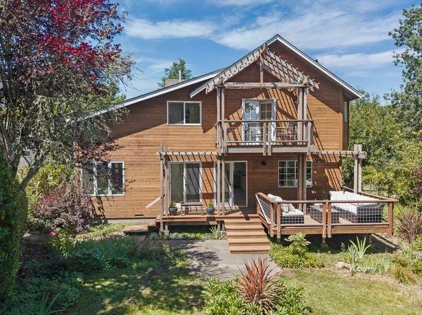 4542 Thomas Road - Photo 1