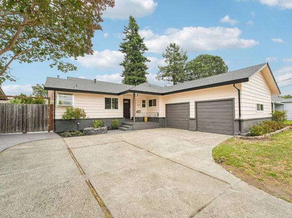 2314 Olympia Drive - Photo 1