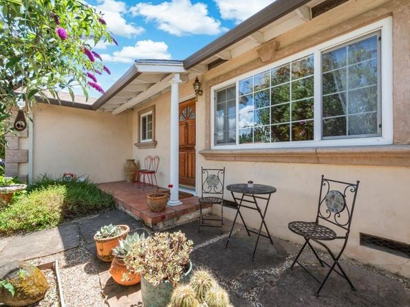 1615 Bryce Court - Photo 1