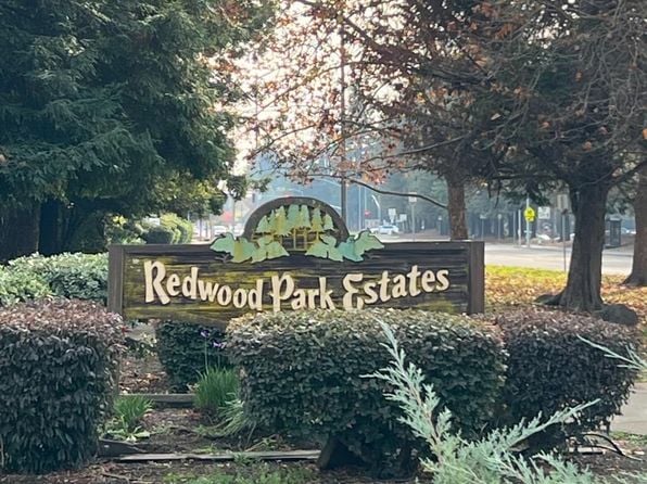 1493 Parkway Drive - Photo 1