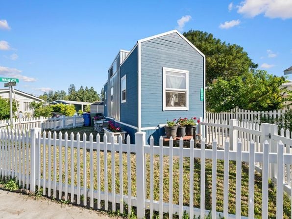 129 Katherine Place #59 - Photo 1