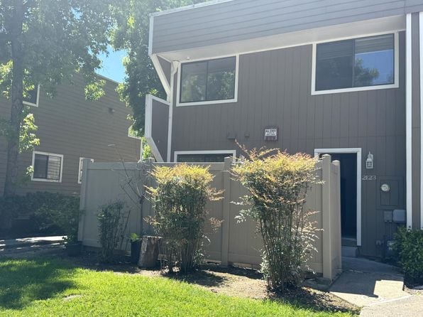2123 W Steele Lane - Photo 1