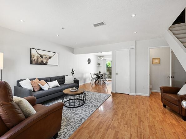 1442 Gold Way - Photo 1