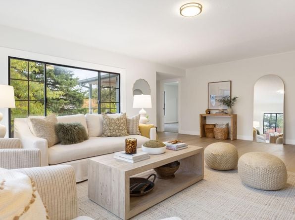 377 Maple Avenue - Photo 1