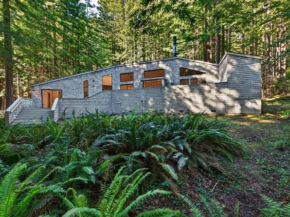 37250 Schooner Drive - Photo 1