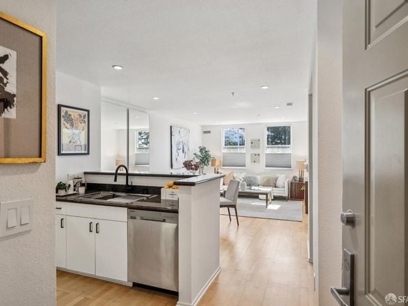 8200 Oceanview Ter APT 414 - Photo 1